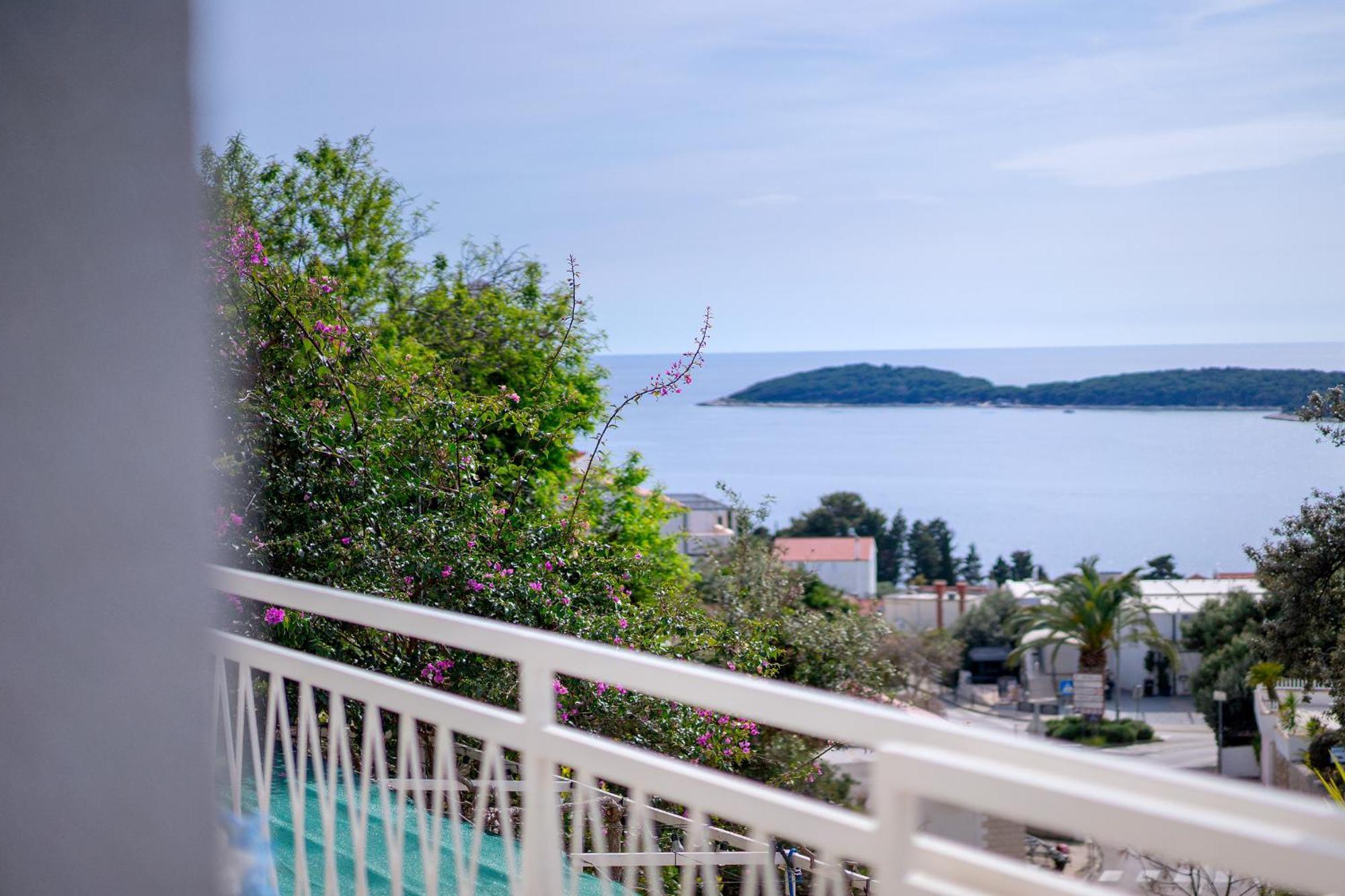 Lucic Apartman Hvar Town